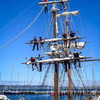 Volunteers in the rigging